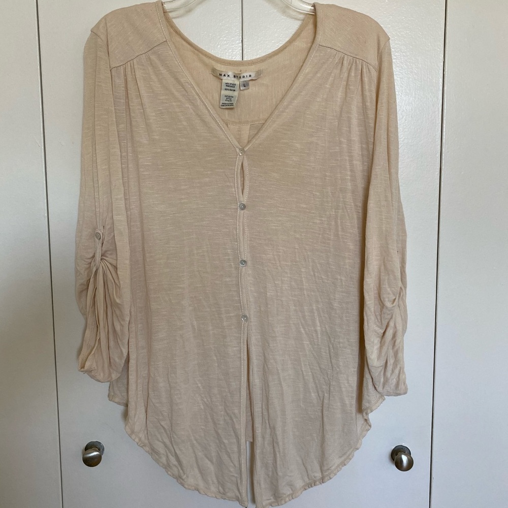 Button down sweater / top